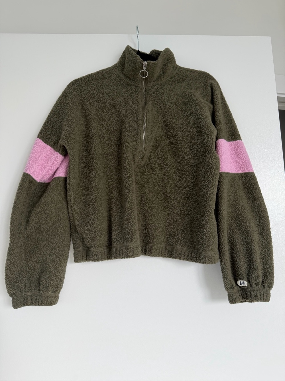 Women’s Abercrombie & Fitch Fleece in Olive Green - Size S